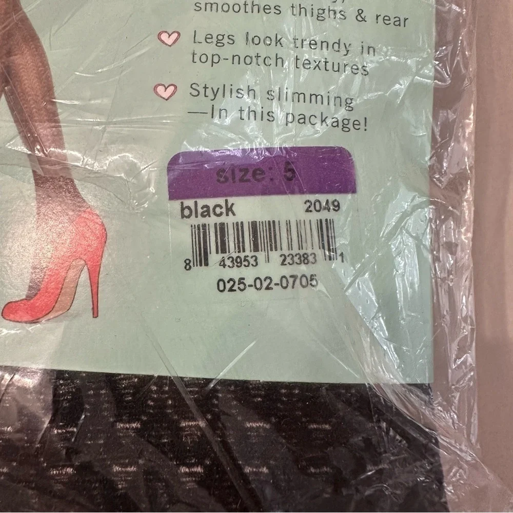 Assets by Sara Blakely Women’s Black Shaping Tights Textured Wishbone Sz 5 NWT